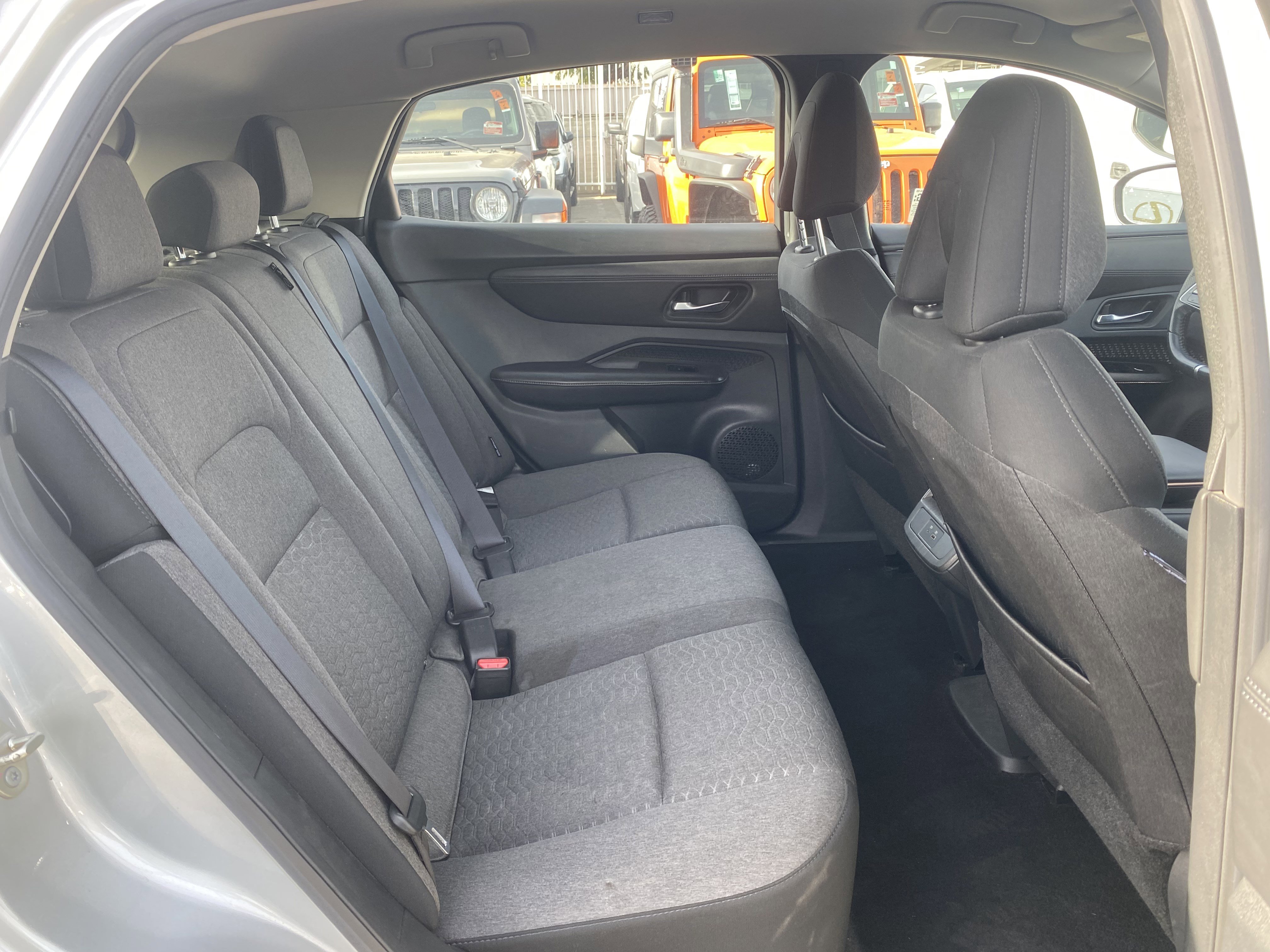 Used 2023 Nissan Ariya FWD image 19