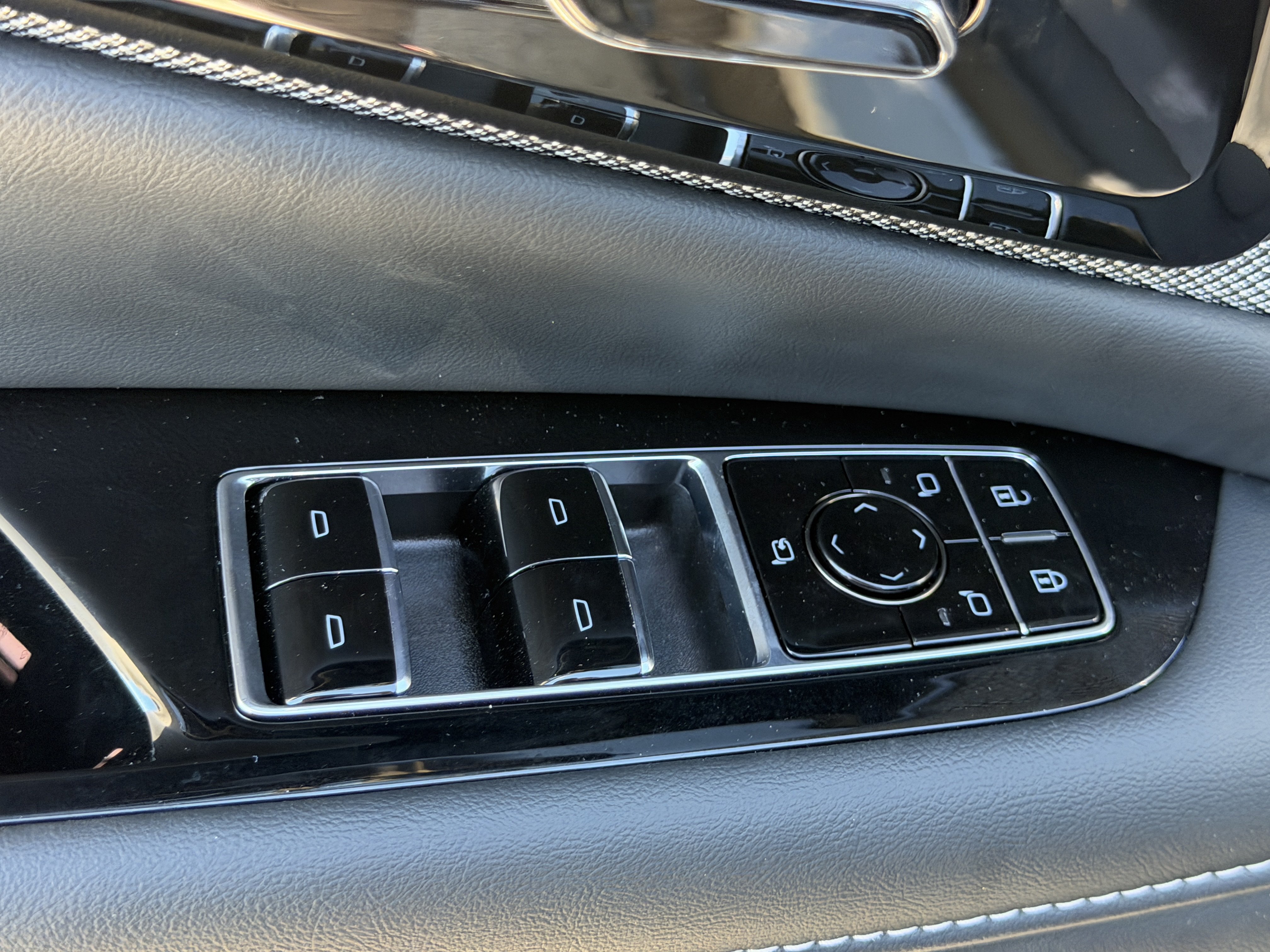 New 2026 Cadillac Optiq Sport 1 RWD image 18