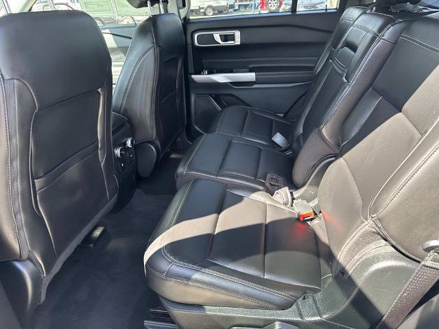 Certified 2022 Ford Explorer XLT w/ Equipment Group 202A image 14