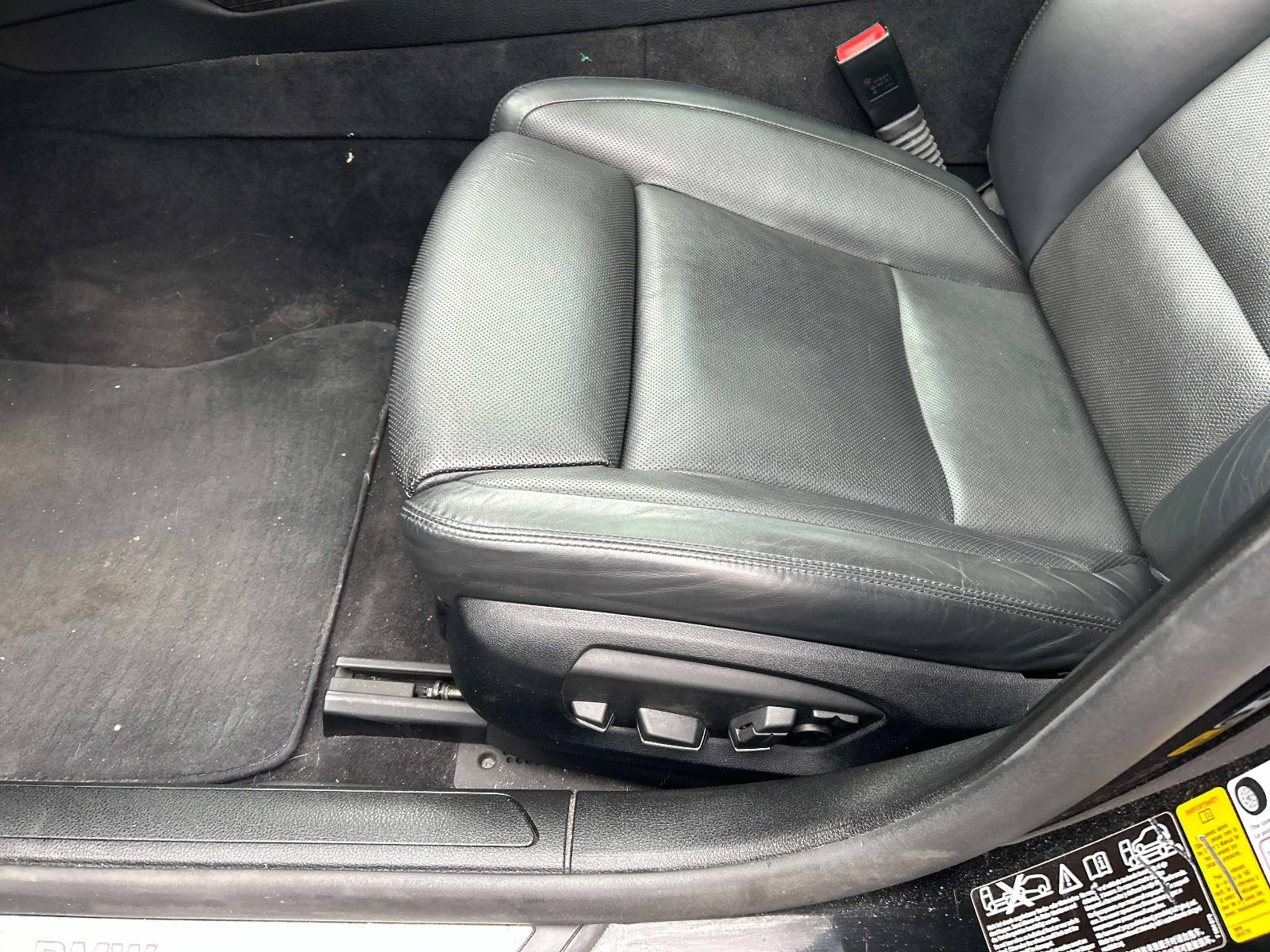 Used 2014 BMW 750Li xDrive AWD/4WD image 20