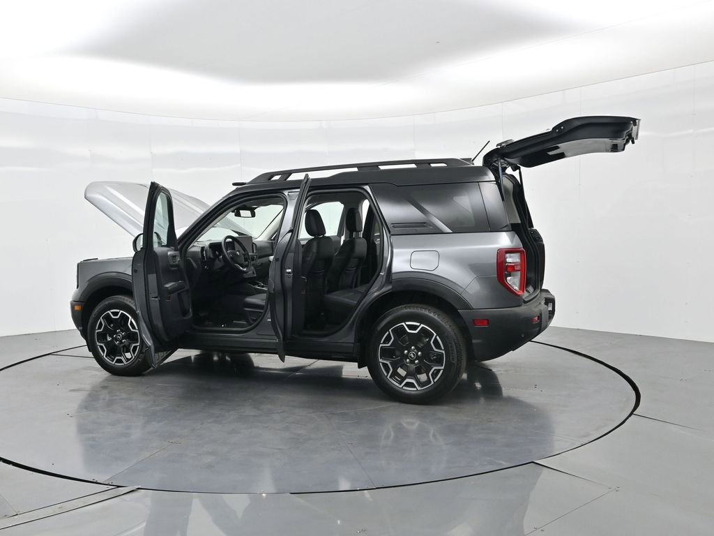 Used 2025 Ford Bronco Sport Outer Banks image 39