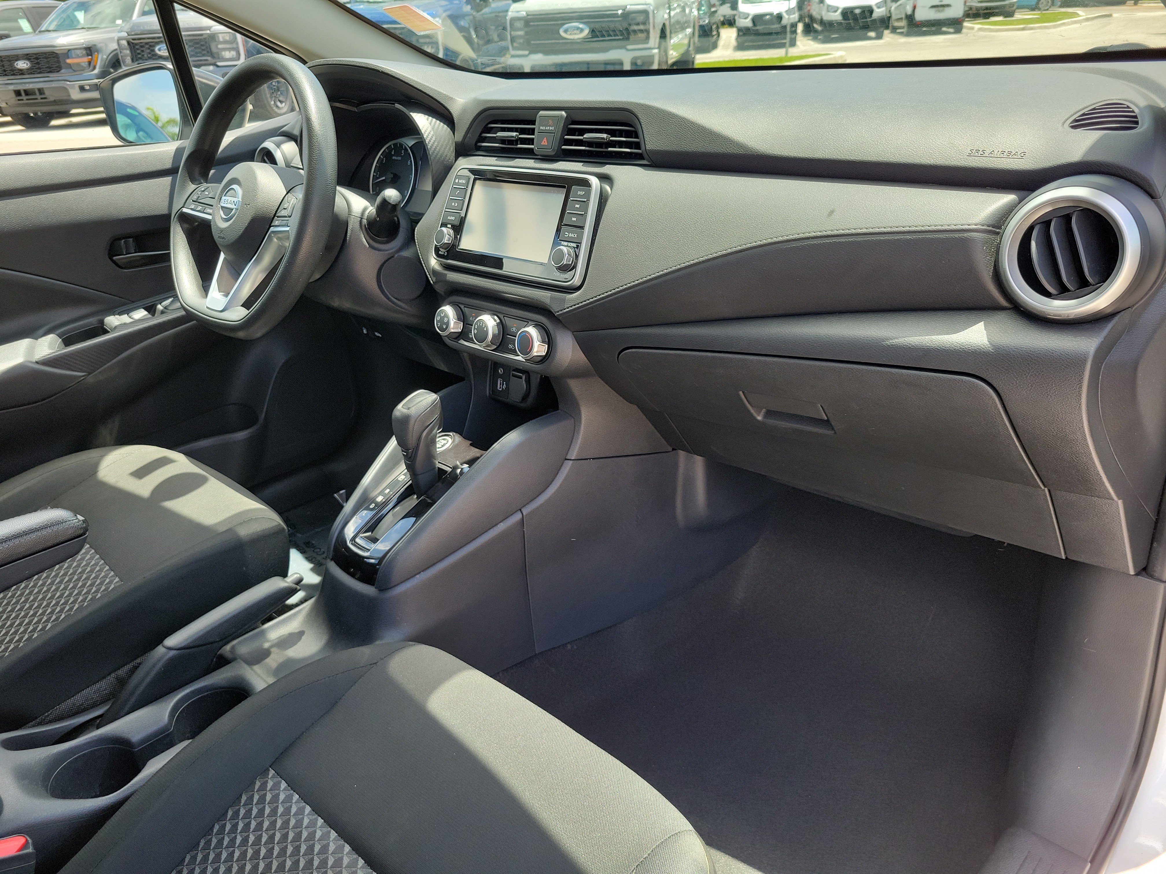 Used 2021 Nissan Versa S FWD image 15