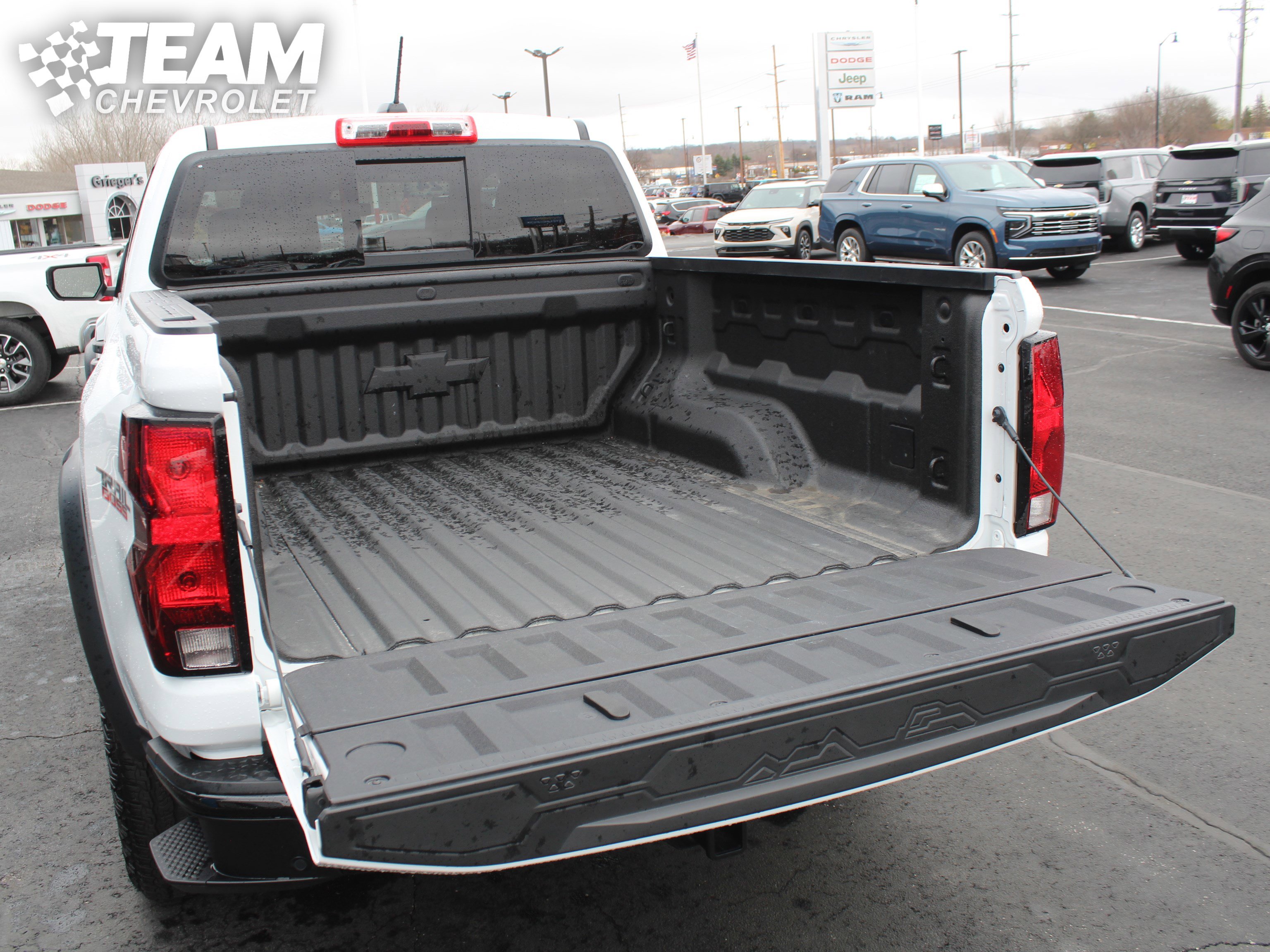 Certified 2024 Chevrolet Colorado Trail Boss w/ Technology Package image 28