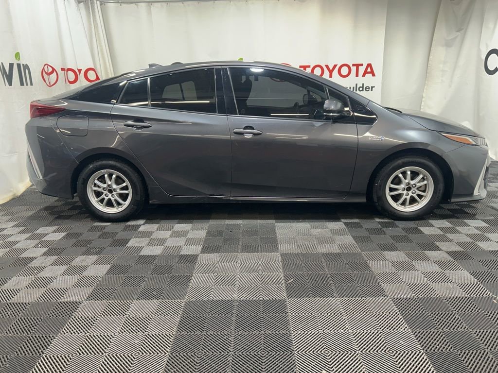 Used 2018 Toyota Prius Prime Plus image 10