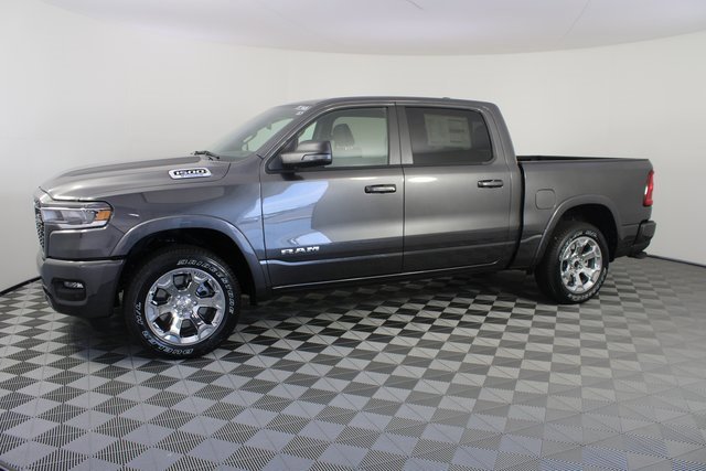 New 2025 RAM 1500 4x4 Crew Cab image 2