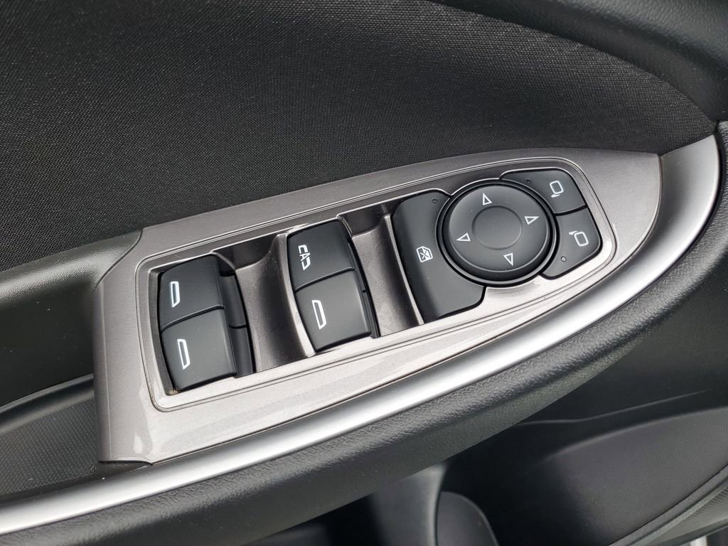 Used 2024 Chevrolet Malibu LT image 20