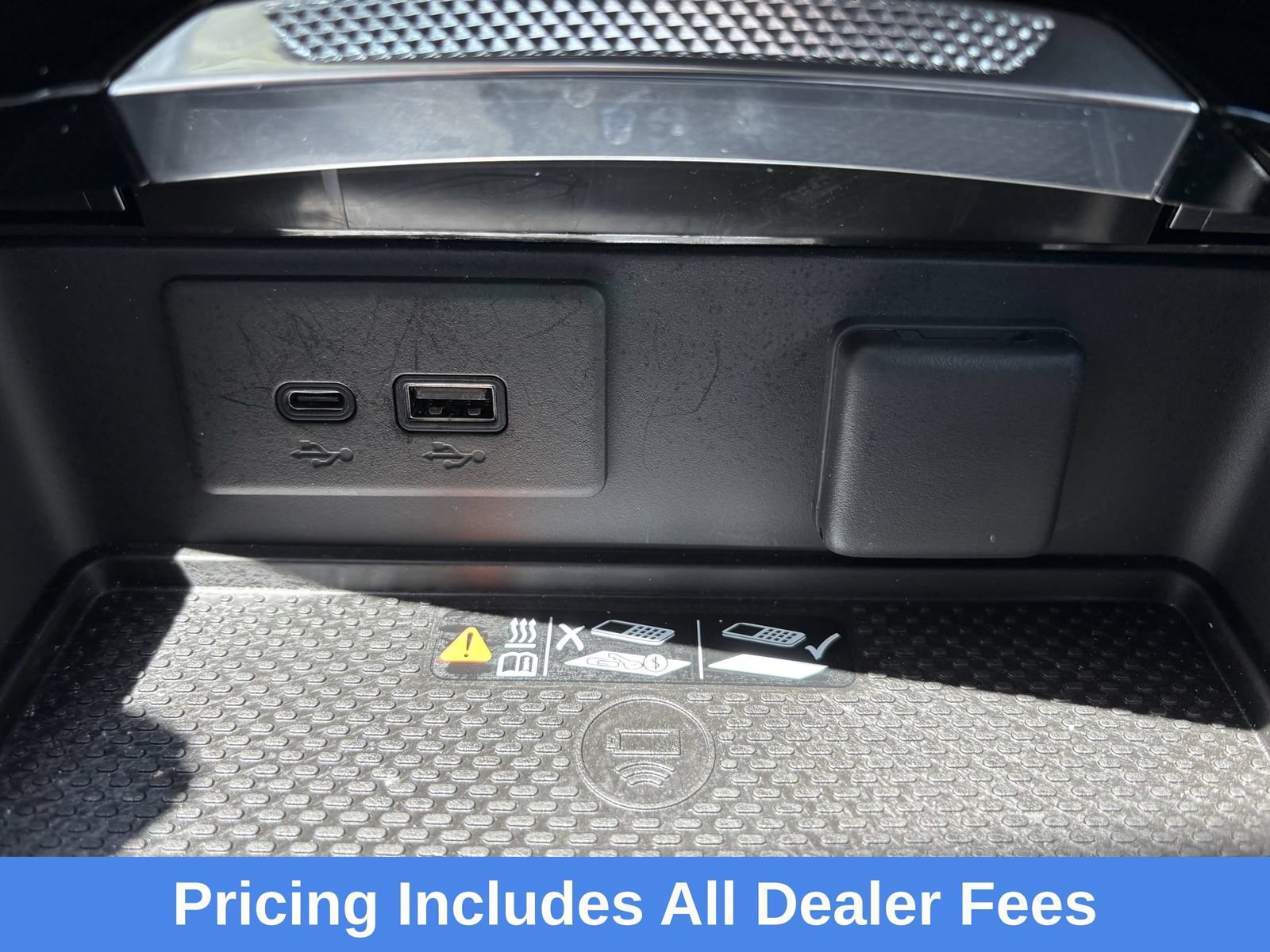 Used 2025 Buick Envision Avenir AWD/4WD image 22