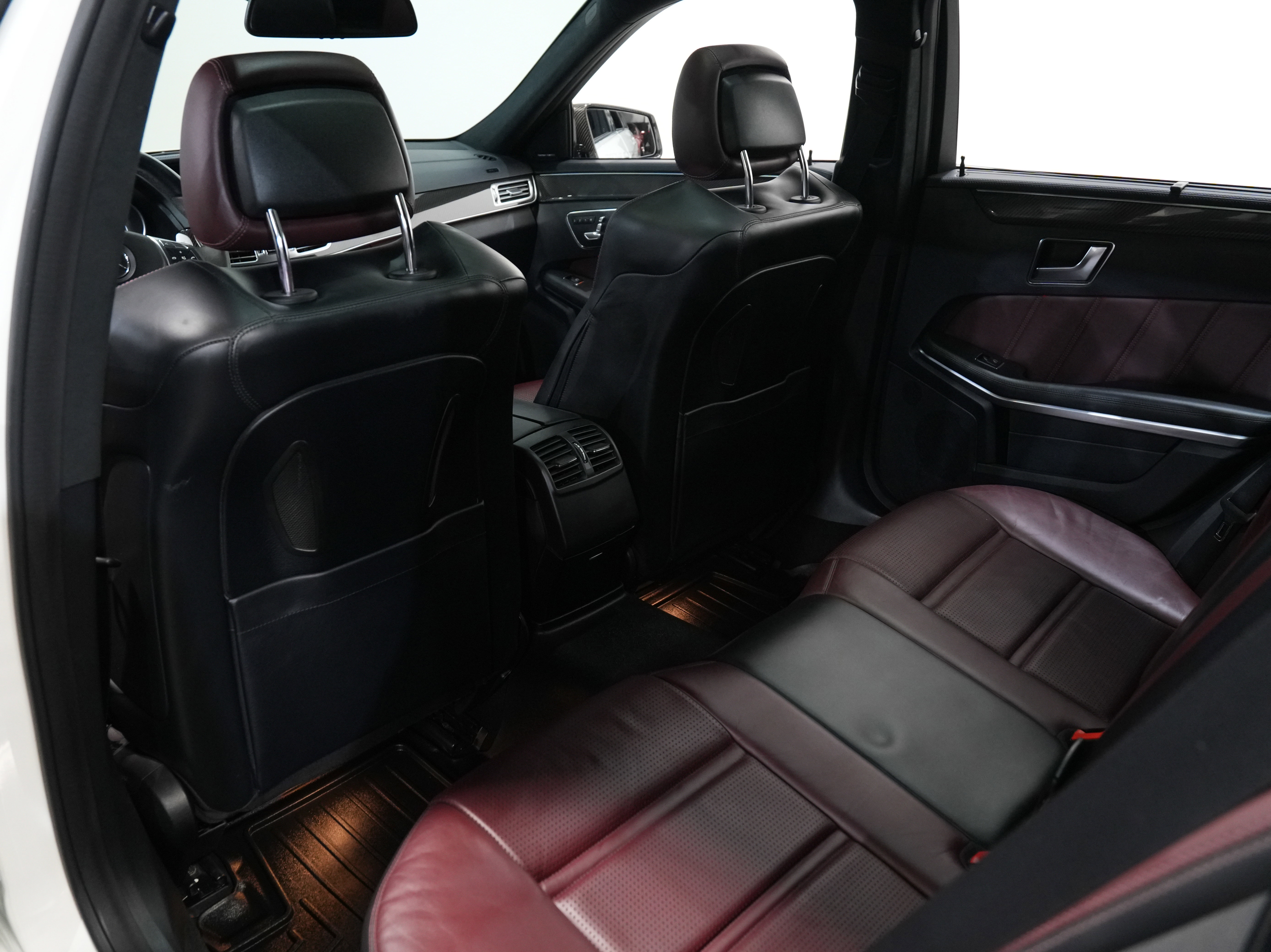 Used 2014 Mercedes-Benz E 63 AMG S-Model image 44