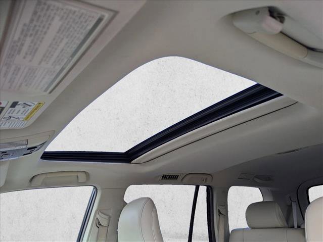 Used 2013 Lexus GX 460 Premium image 18