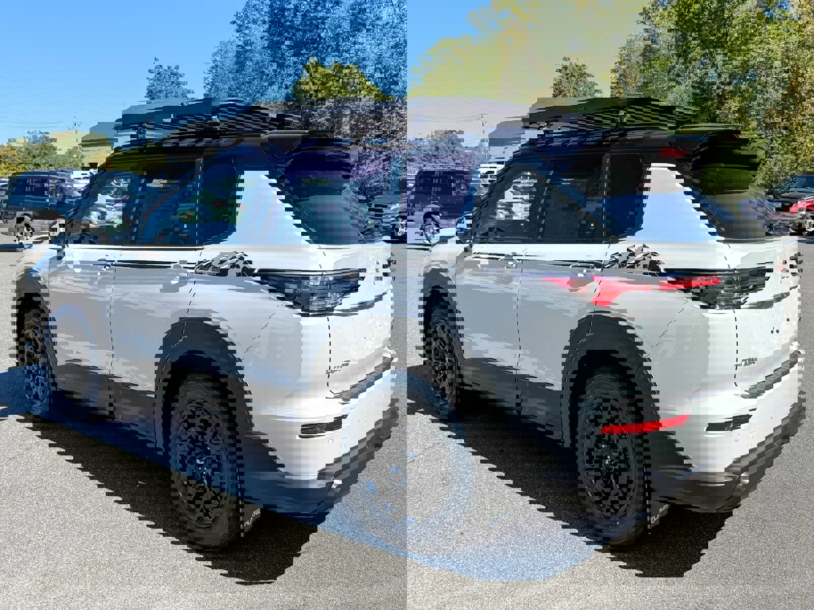 New 2025 Mitsubishi Outlander AWD image 5