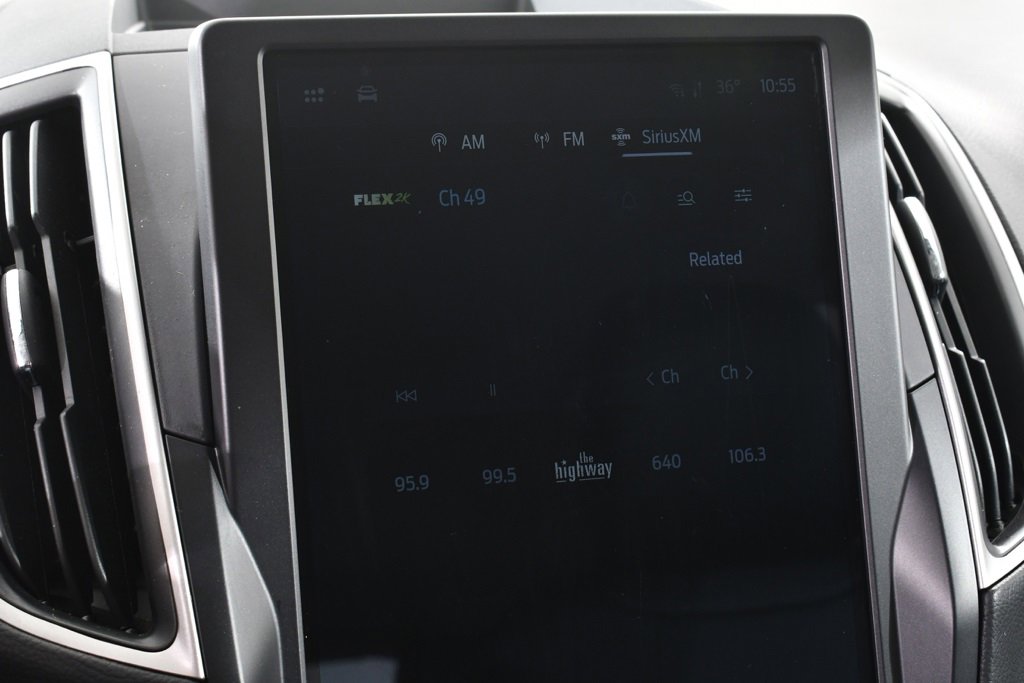 Used 2024 Ford Edge SEL w/ Convenience Package image 28