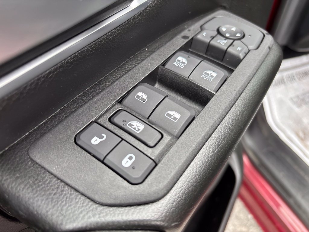 Used 2025 RAM 1500 Big Horn AWD/4WD image 17