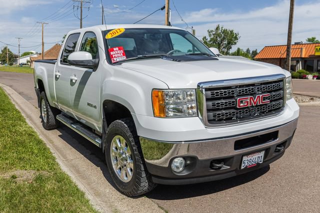 Used 2012 GMC Sierra 2500 SLT w/ SLT Convenience Package AWD/4WD image 3