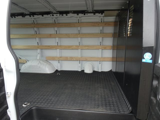 Used 2024 Chevrolet Express 2500 w/ Driver Convenience Package RWD image 12