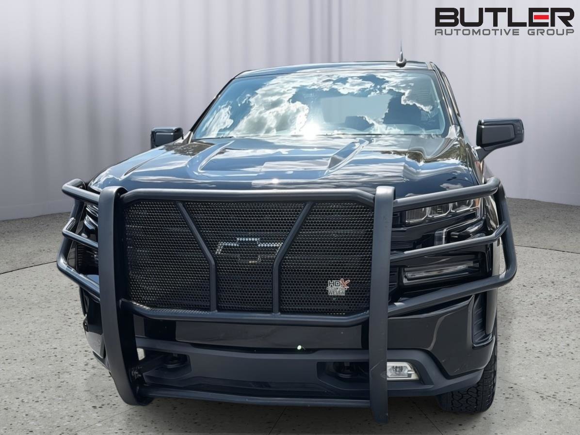 Used 2022 Chevrolet Silverado 1500 RST AWD/4WD image 3