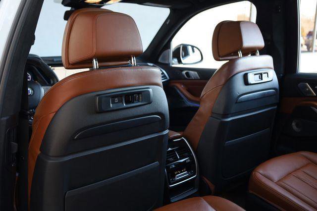 Used 2021 BMW ALPINA XB7 AWD/4WD image 20