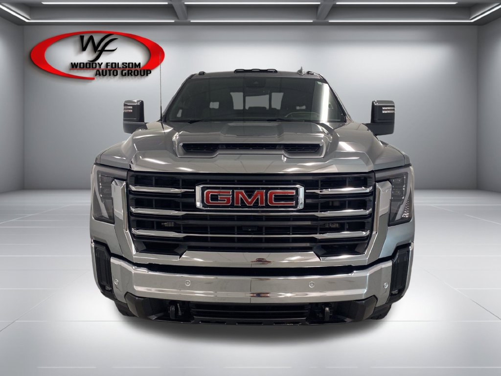 Used 2024 GMC Sierra 2500 SLT w/ SLT Premium Package AWD/4WD image 2