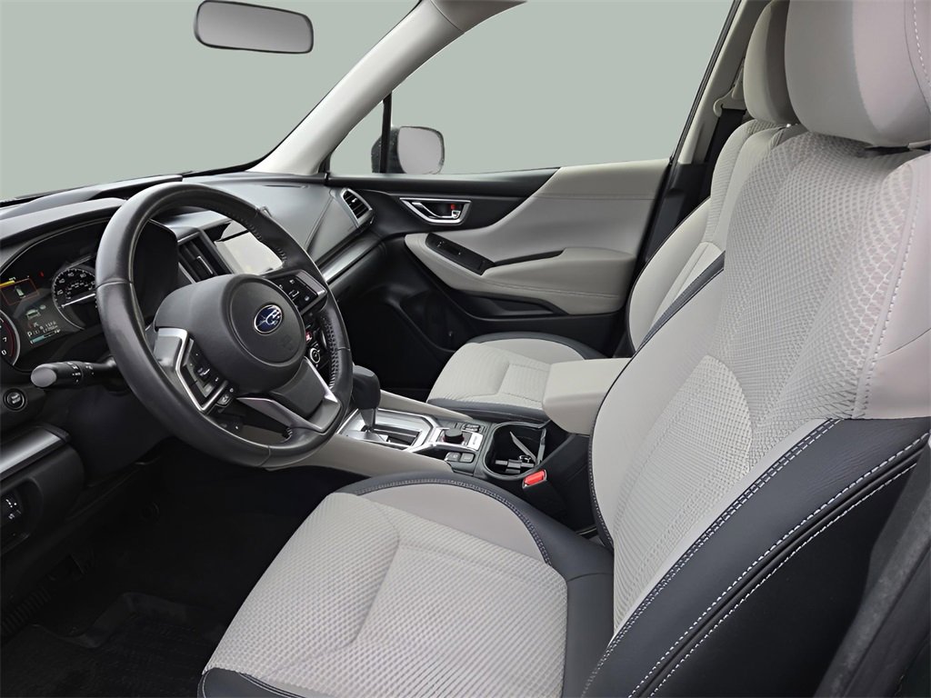 Certified 2023 Subaru Forester Premium image 9