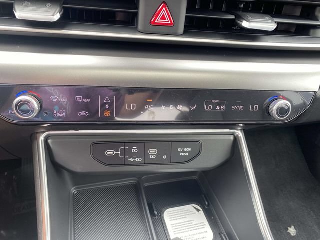 New 2027 Kia Carnival SX FWD image 17