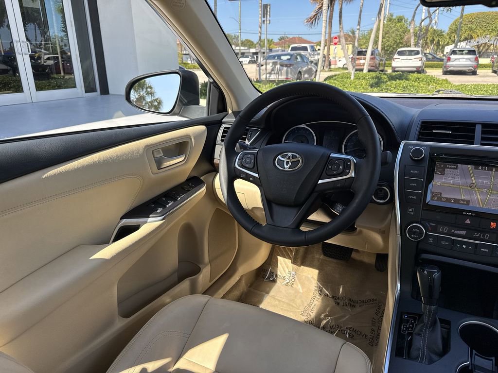 Used 2017 Toyota Camry FWD image 21