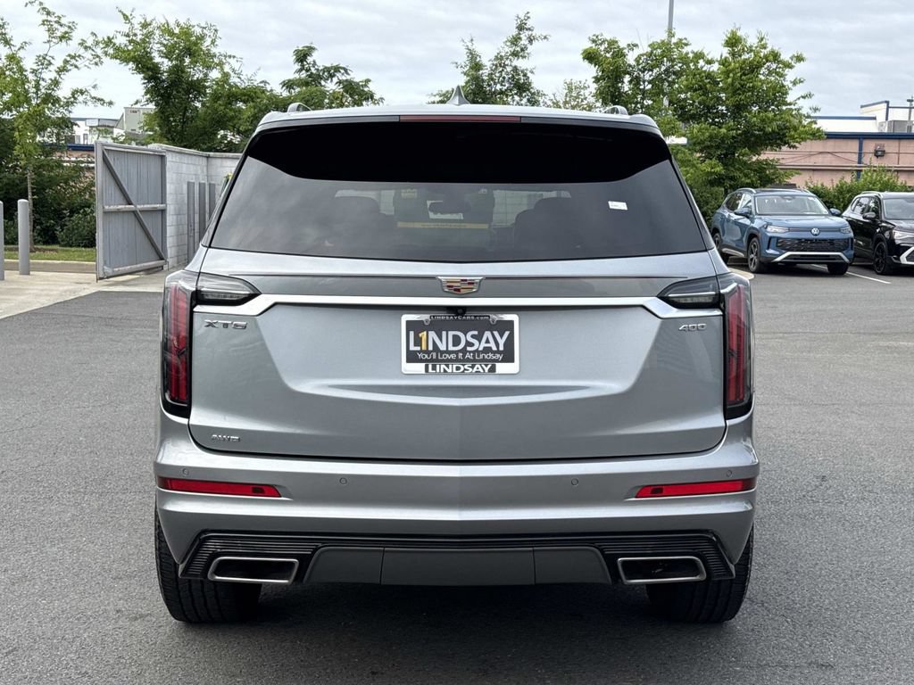 Used 2023 Cadillac XT6 Sport AWD/4WD image 4