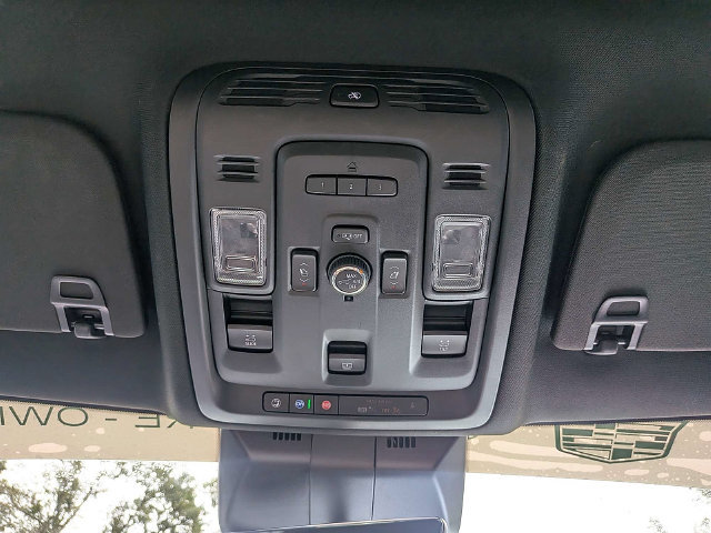 Used 2022 Cadillac Escalade Premium Luxury AWD/4WD image 27