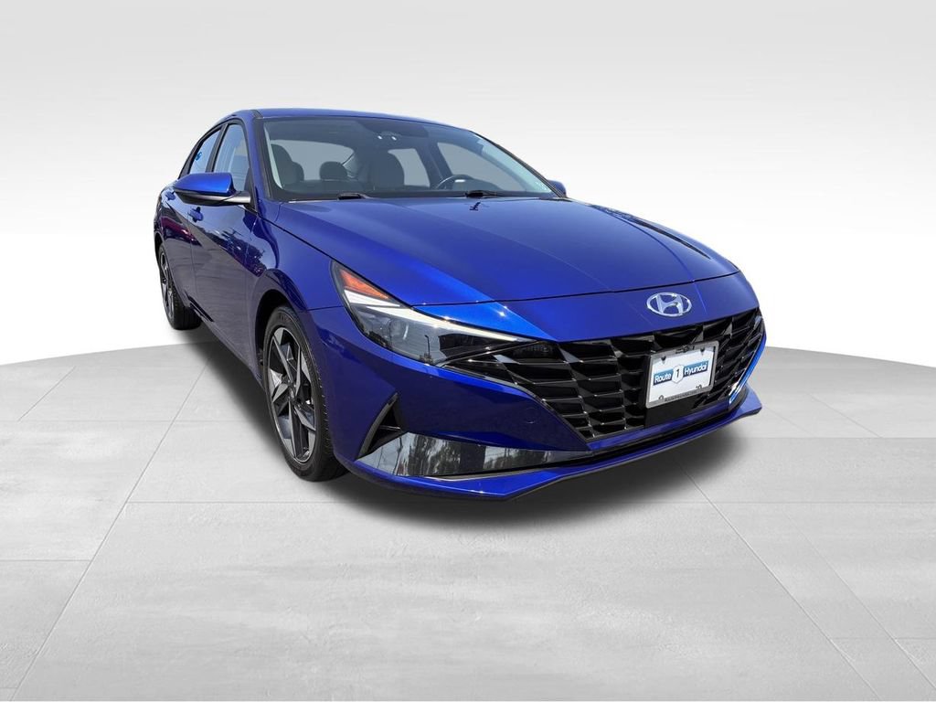Used 2023 Hyundai Elantra Limited FWD 360° Tour