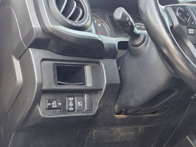 Used 2019 Toyota Tacoma TRD Sport AWD/4WD image 17