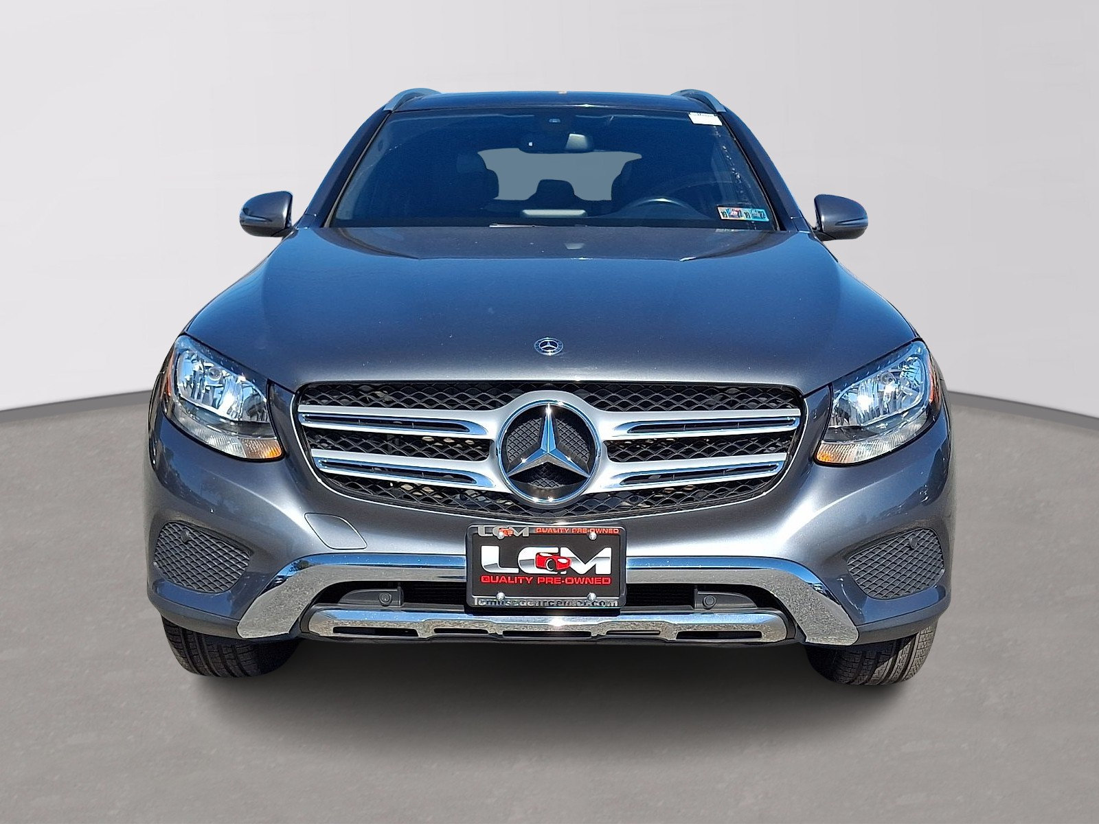 Used 2017 Mercedes-Benz GLC 300 4MATIC image 2