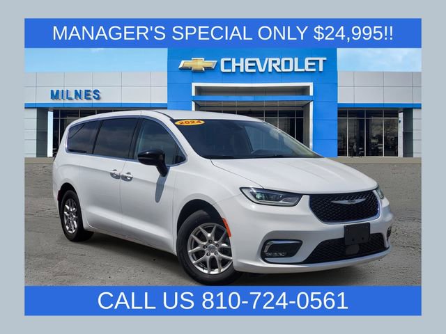 Used 2024 Chrysler Pacifica Touring-L