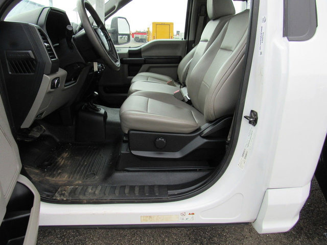 Used 2019 Ford F550 4x4 Regular Cab Super Duty image 30