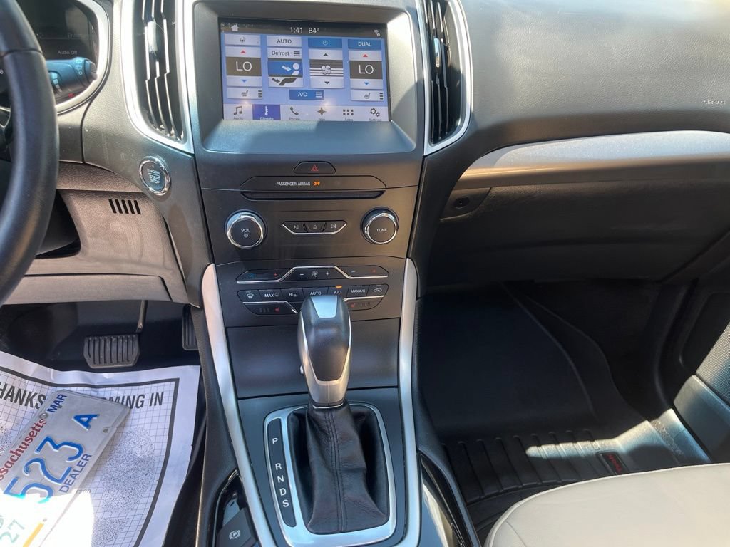 Used 2018 Ford Edge SEL w/ Equipment Group 201A AWD/4WD image 9