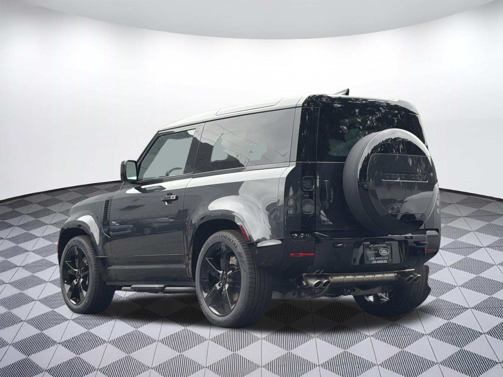 New 2026 Land Rover Defender 90 V8 AWD/4WD image 3