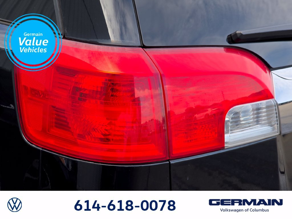 Used 2017 GMC Terrain SLE w/ Chrome Edition FWD image 16