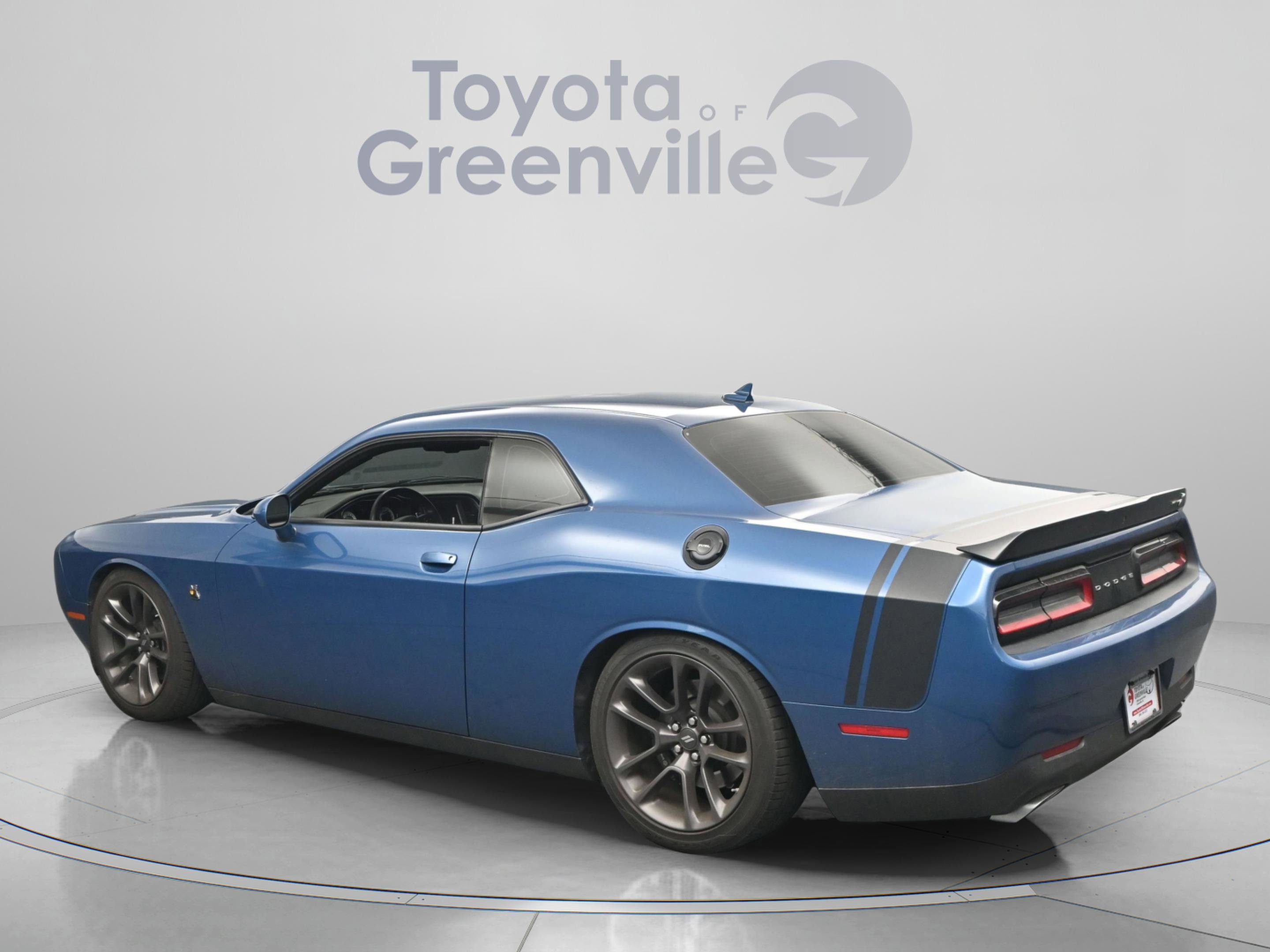 Used 2021 Dodge Challenger R/T Scat Pack w/ Shaker Package RWD image 7