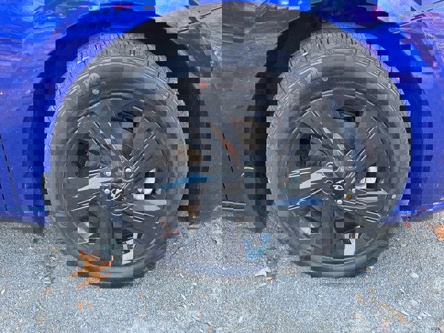 Certified 2023 Hyundai Elantra SEL image 8