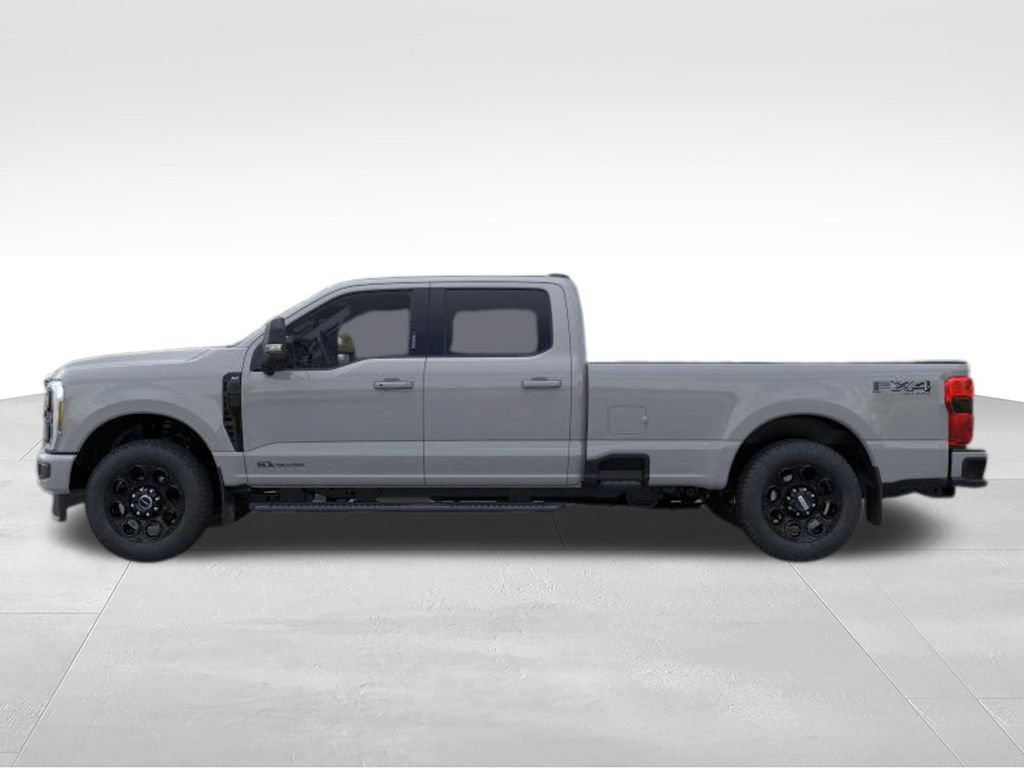 New 2026 Ford F350 XLT w/ XLT Premium Package AWD/4WD image 3