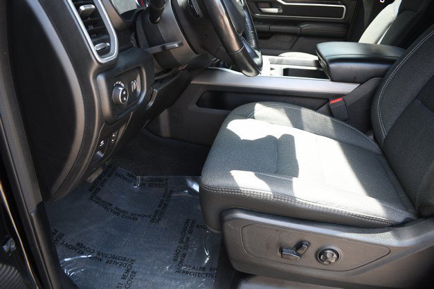 Used 2020 RAM 1500 Big Horn AWD/4WD image 15