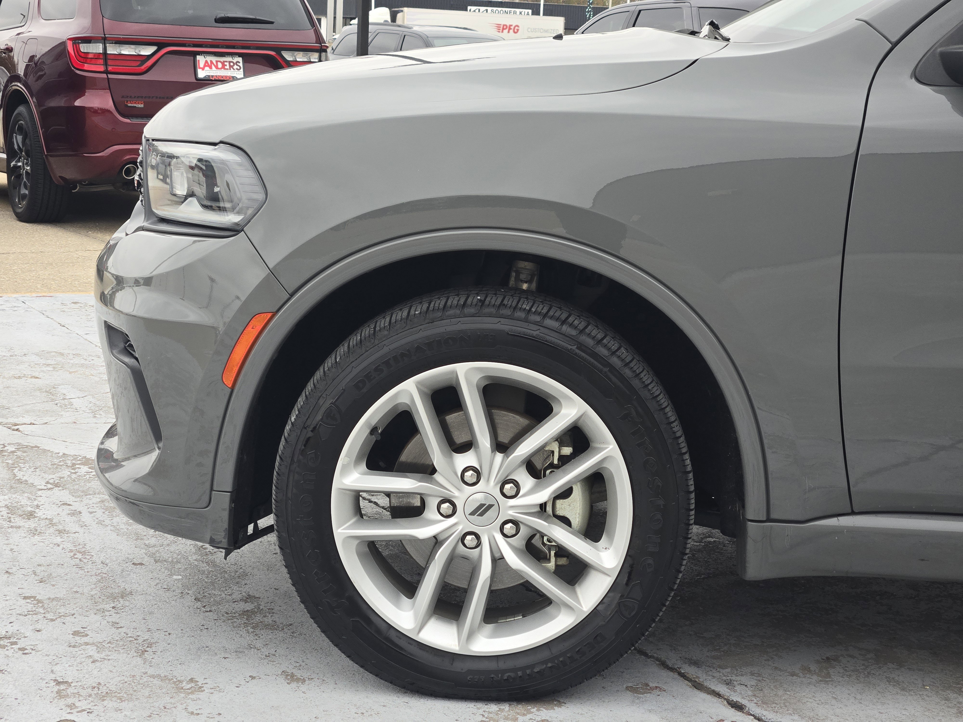Used 2023 Dodge Durango GT image 9