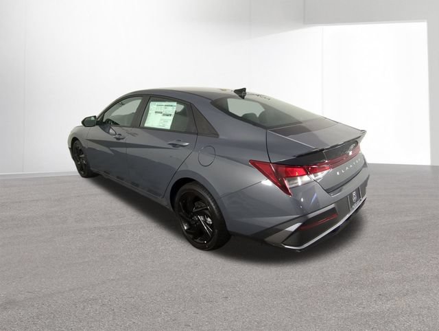 New 2026 Hyundai Elantra Sport FWD image 32