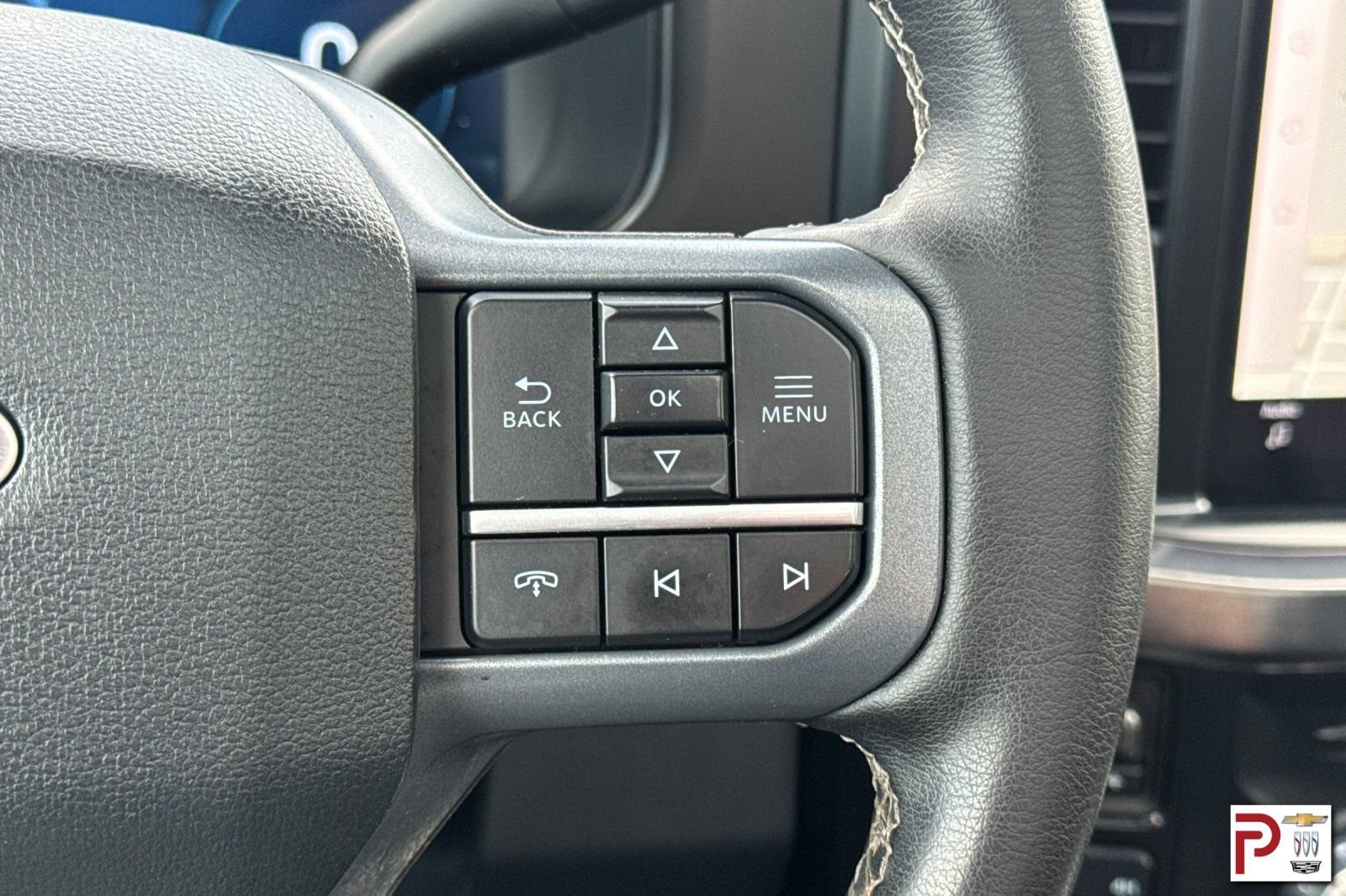 Used 2025 Ford F350 Lariat w/ Lariat Ultimate Package AWD/4WD image 31