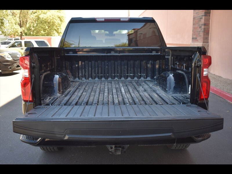 Used 2022 Chevrolet Silverado 1500 Custom w/ Safety Confidence Package AWD/4WD image 22