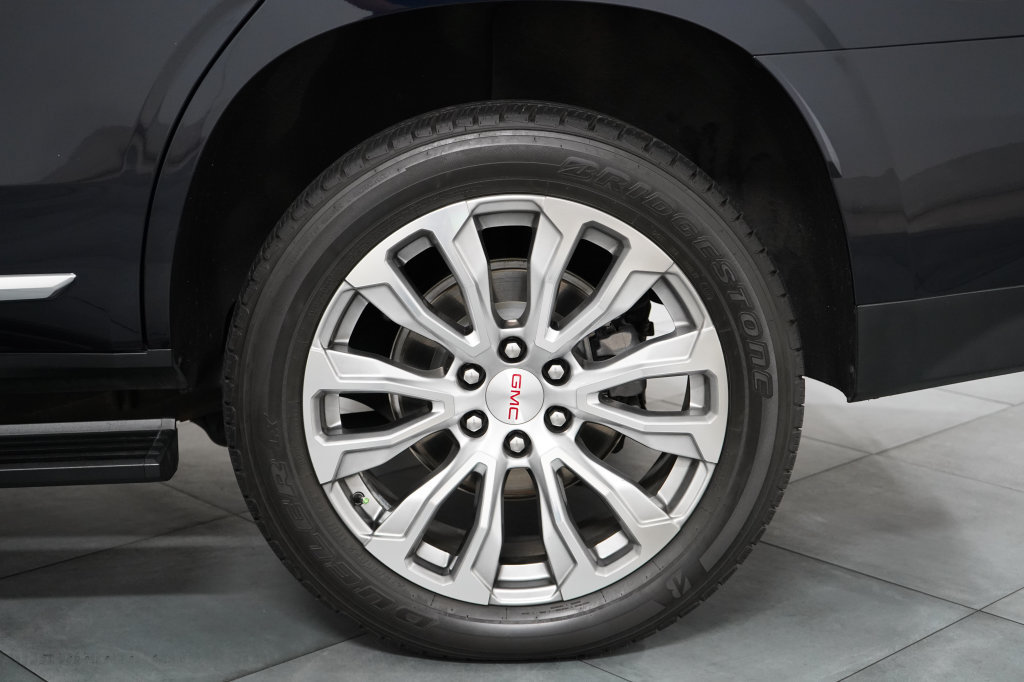 Used 2023 GMC Yukon Denali AWD/4WD image 37