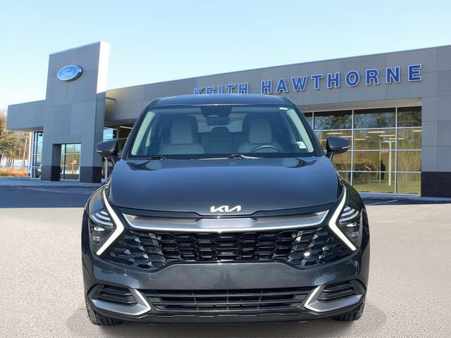 Used 2024 Kia Sportage EX FWD image 2
