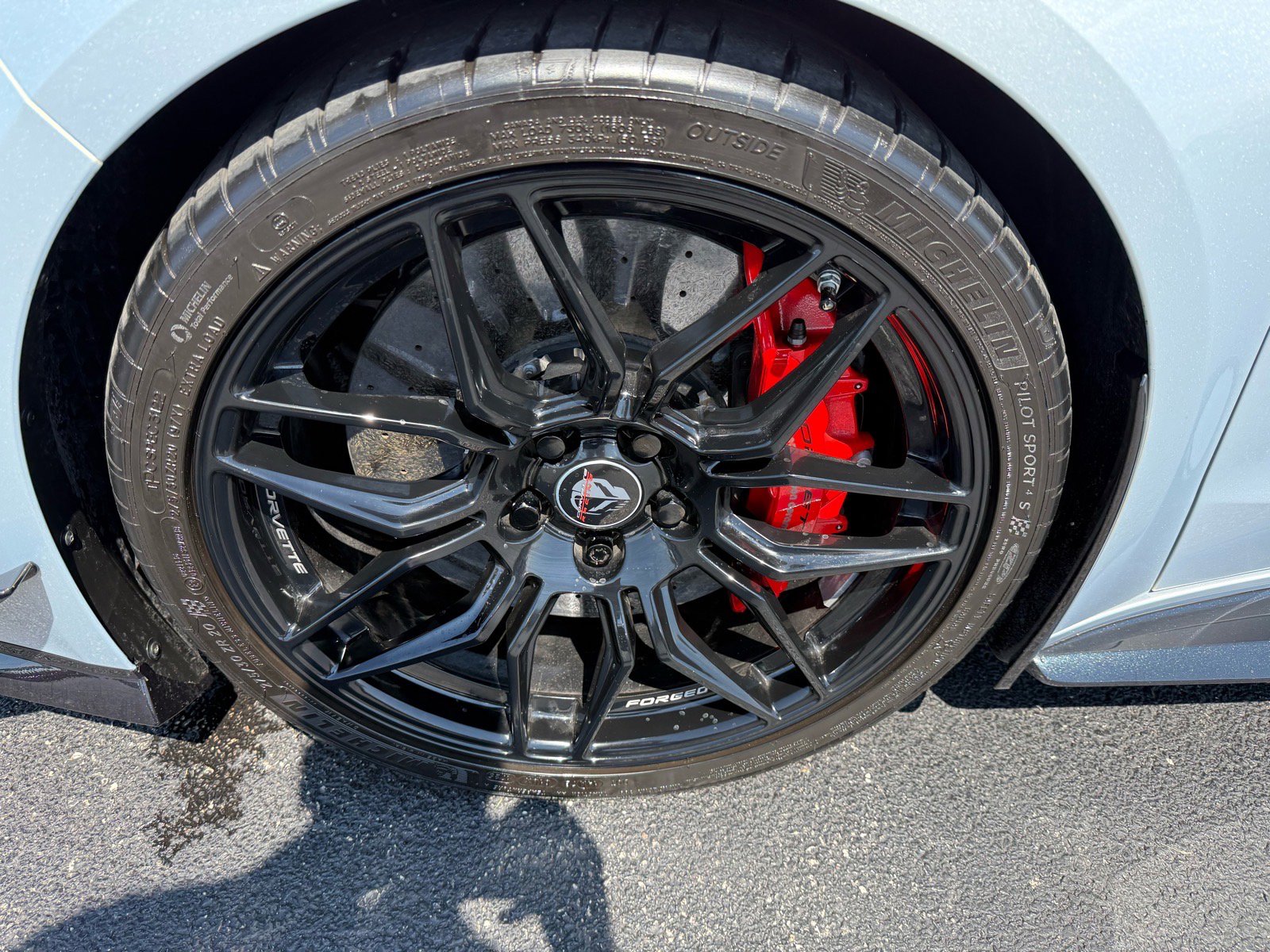Used 2024 Chevrolet Corvette Z06 w/ Z07 Performance Package RWD image 21