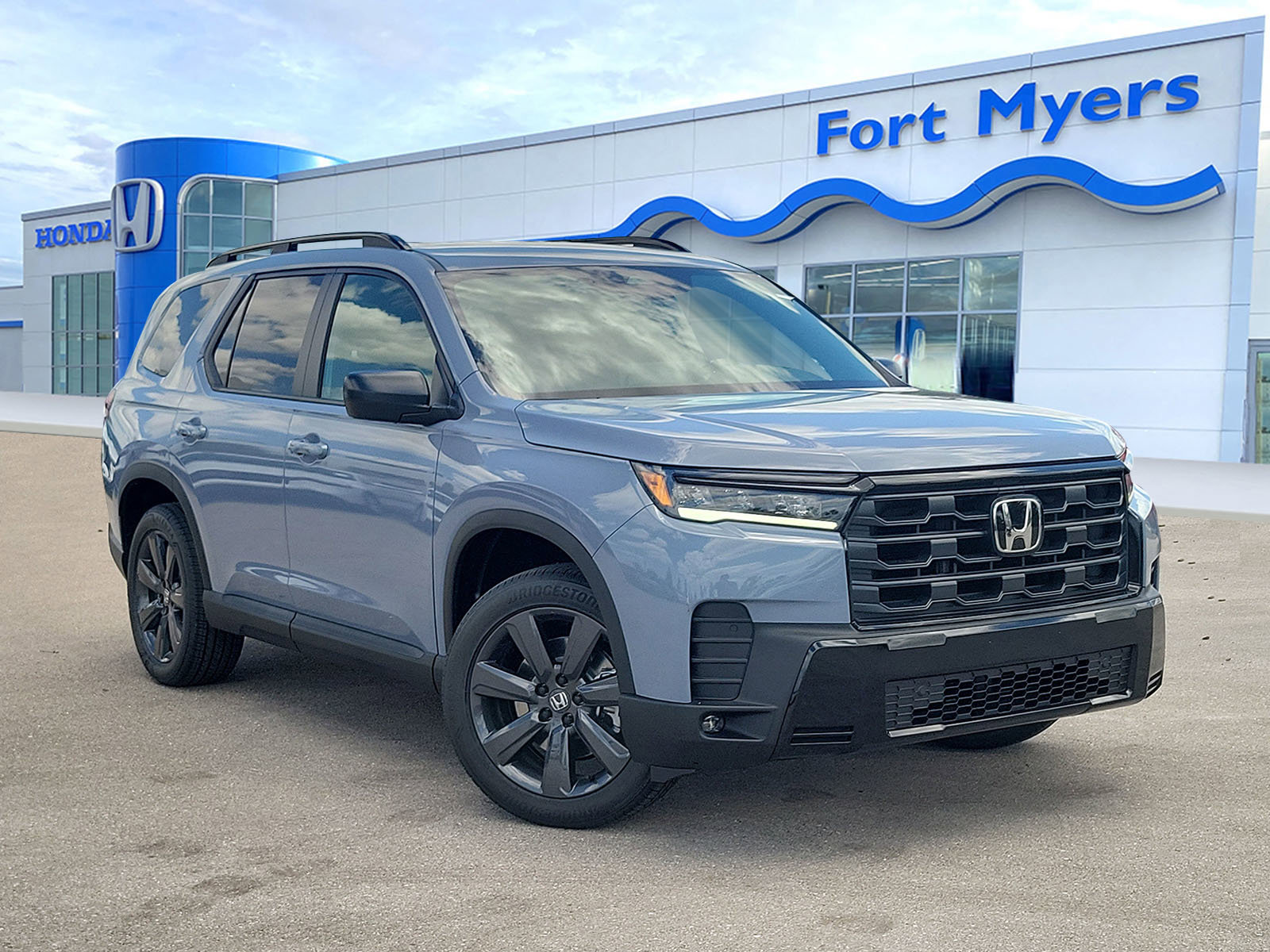 New 2026 Honda Pilot Sport image 1