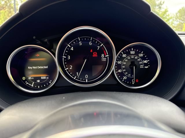 Certified 2025 MAZDA MX-5 Miata Club RWD image 15