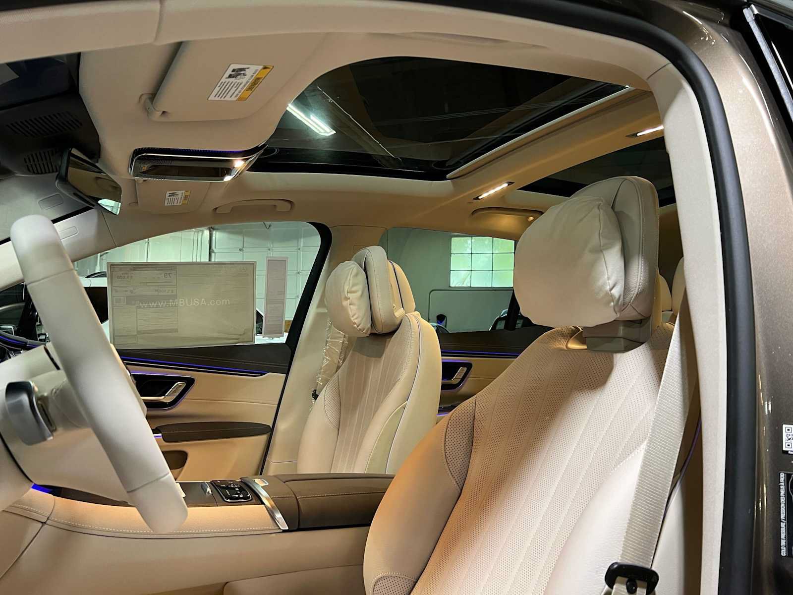New 2026 Mercedes-Benz EQS 400 4MATIC SUV image 24
