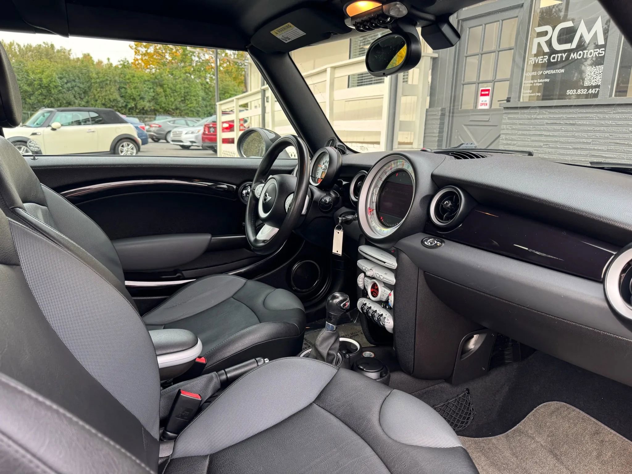 Used 2010 MINI Cooper S image 17