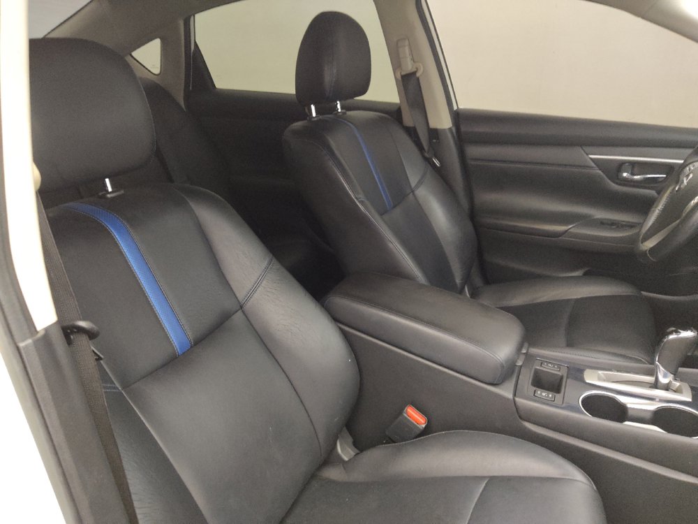 Used 2018 Nissan Altima 2.5 SR w/ SR Midnight Edition FWD image 21